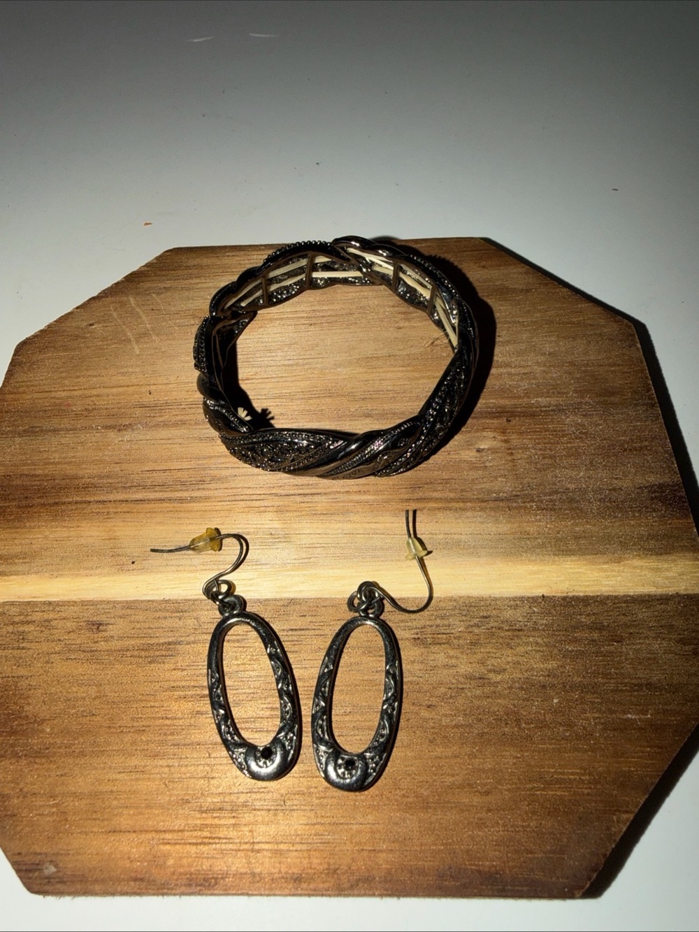 Vintage Silver Plated on Copper Stretch Bracelet Filagree Textured Sections